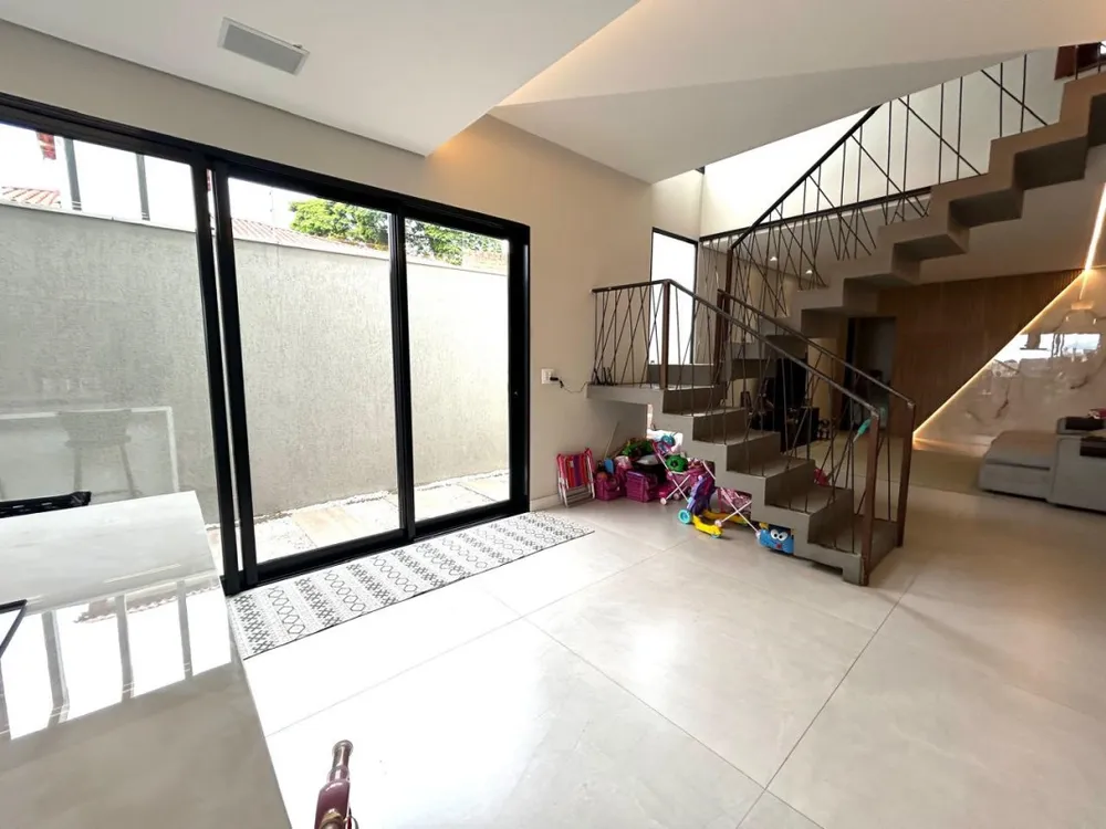 Casa, 3 quartos, 230 m² - Foto 10