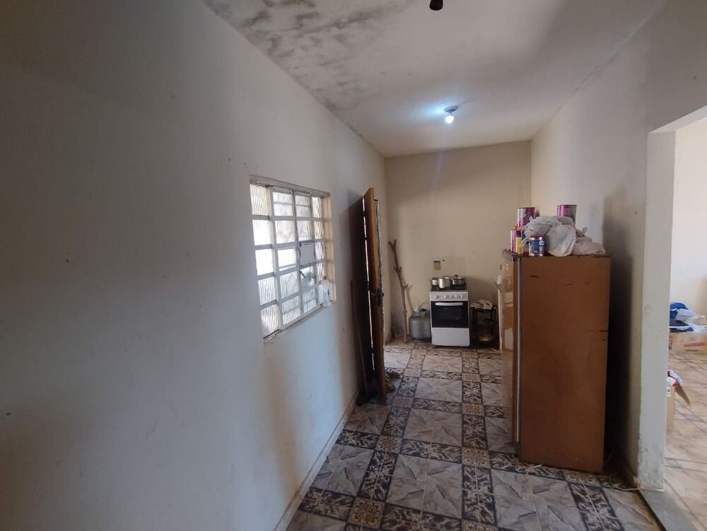 Casa de Condomínio à venda com 1 quarto, 70m² - Foto 1