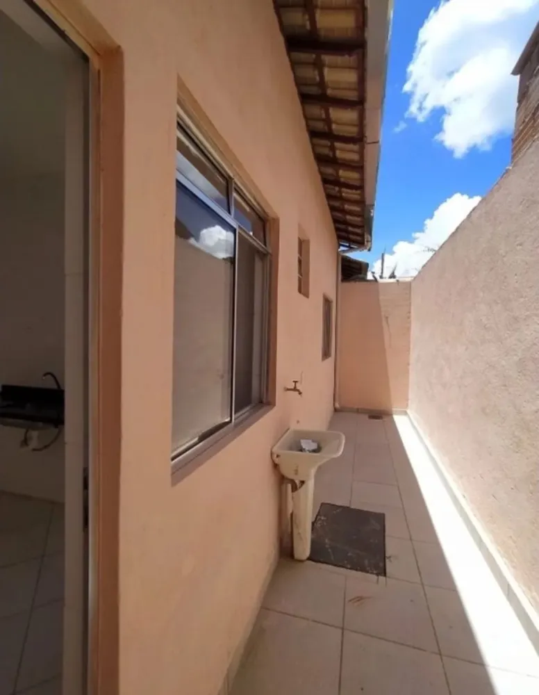 Casa, 2 quartos, 70 m² - Foto 1