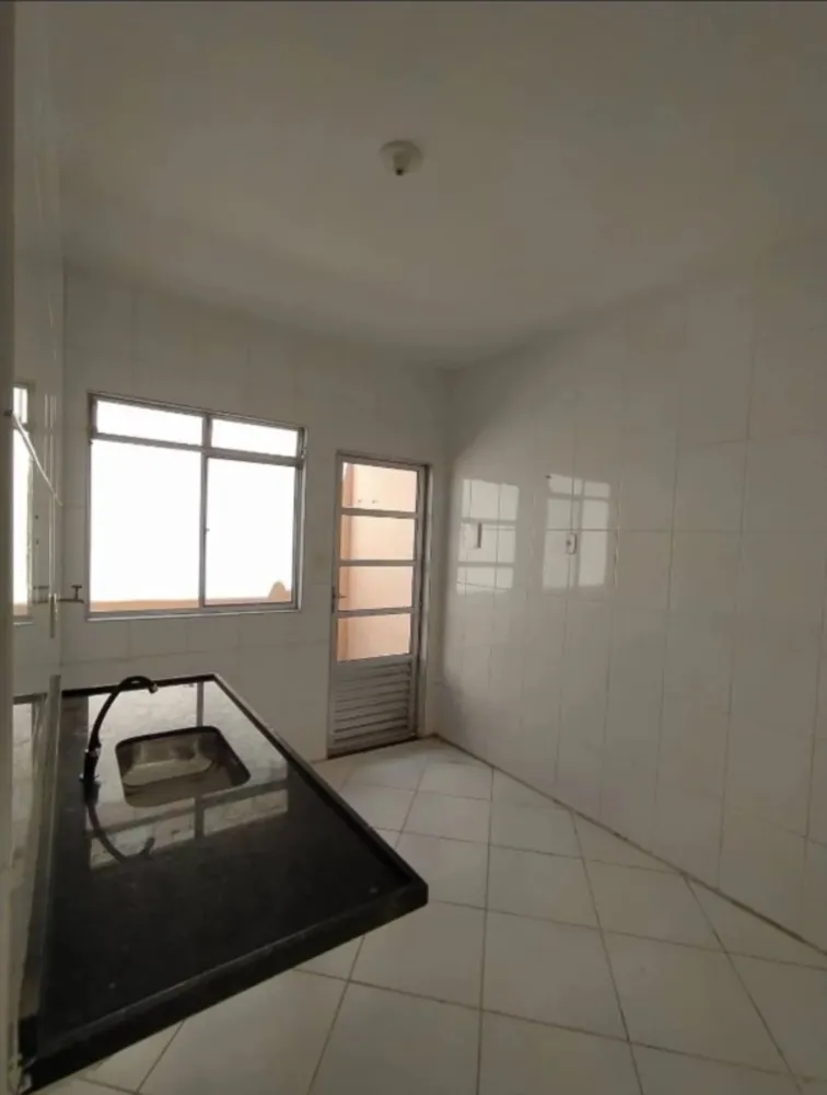 Casa, 2 quartos, 70 m² - Foto 3