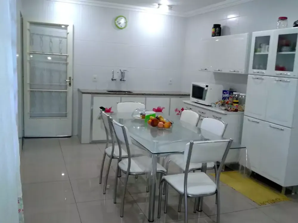 Casa, 5 quartos, 260 m² - Foto 5