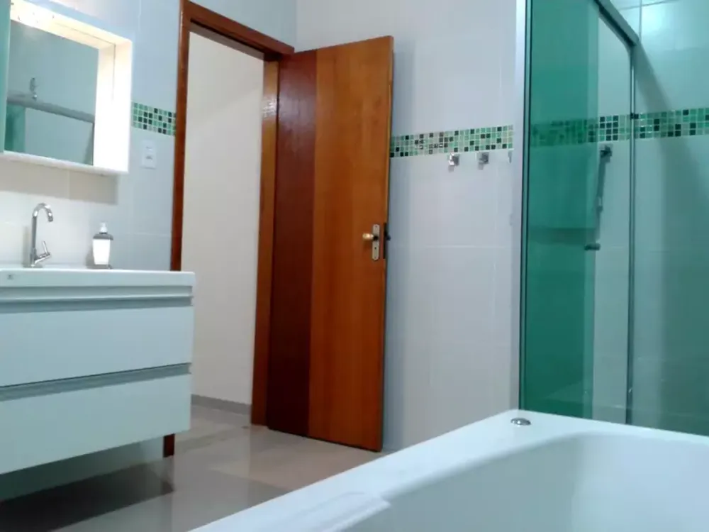 Casa, 5 quartos, 260 m² - Foto 9