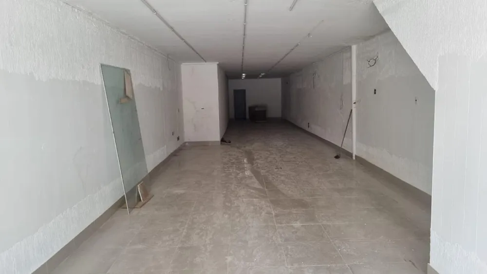 Loja-Salão, 200 m² - Foto 2
