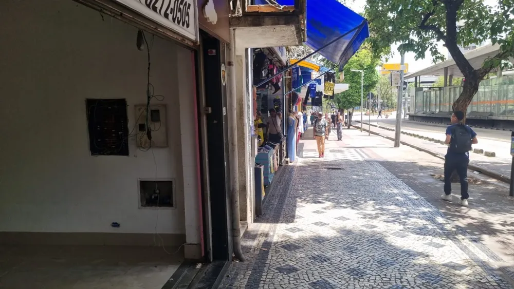 Loja-Salão, 200 m² - Foto 11