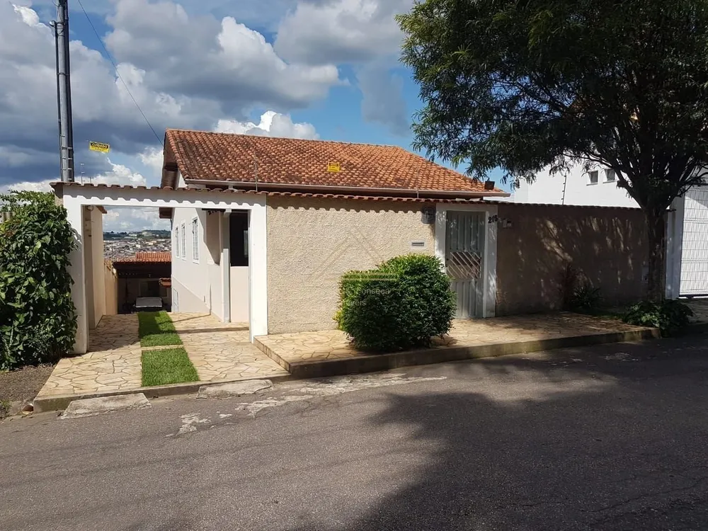 Casa, 3 quartos, 265 m² - Foto 1