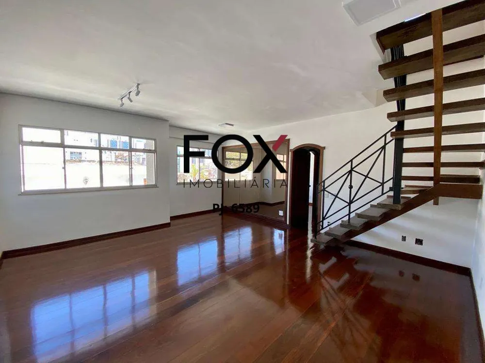 Cobertura, 3 quartos, 200 m² - Foto 1
