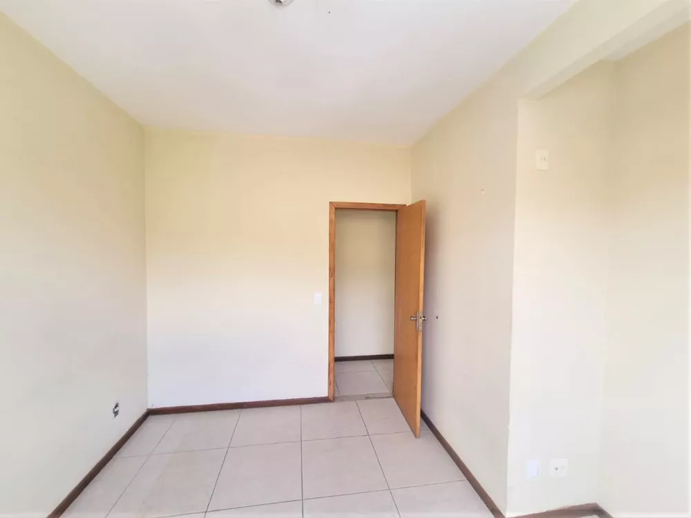 Apartamento à venda com 2 quartos, 68m² - Foto 13