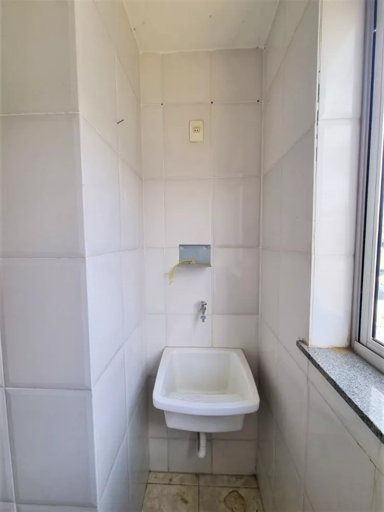 Apartamento à venda com 2 quartos, 68m² - Foto 9