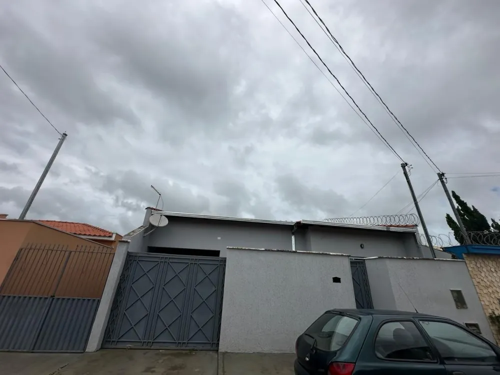 Casa, 2 quartos, 280 m² - Foto 1