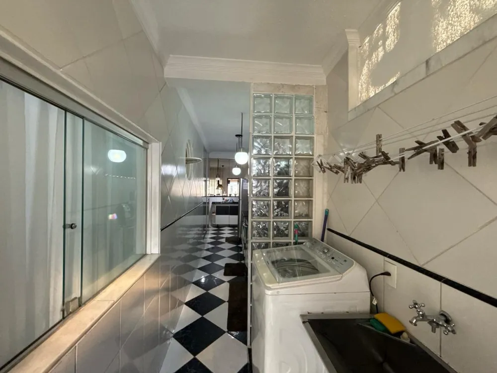 Casa, 3 quartos, 270 m² - Foto 8