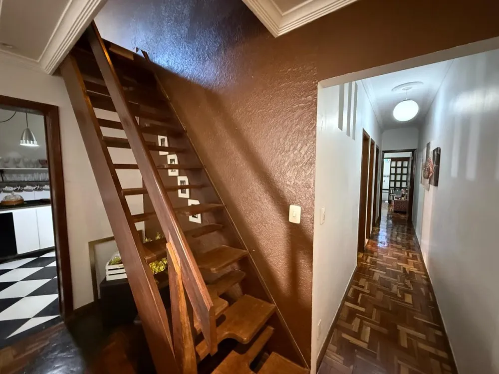 Casa, 3 quartos, 270 m² - Foto 11