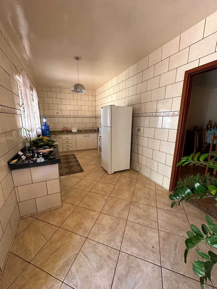 Casa, 3 quartos, 258 m² - Foto 9