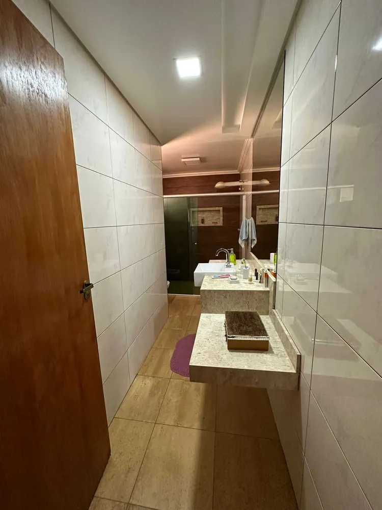 Casa, 3 quartos, 258 m² - Foto 13