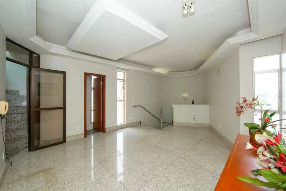 Cobertura, 3 quartos, 185 m² - Foto 1