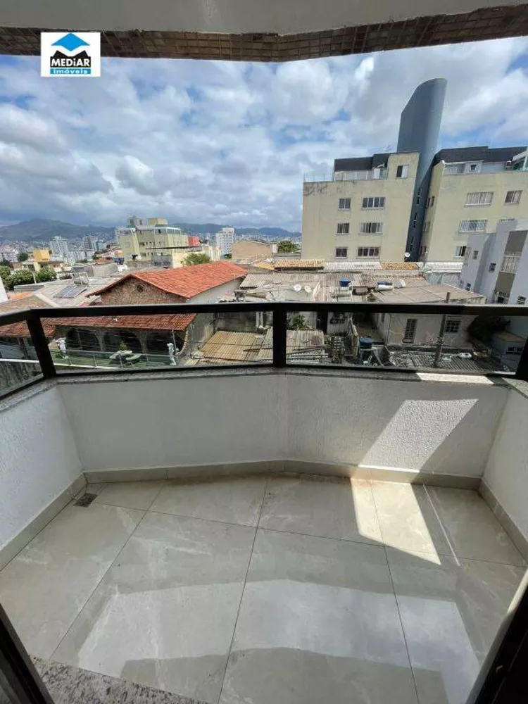 Cobertura à venda com 3 quartos, 170m² - Foto 5