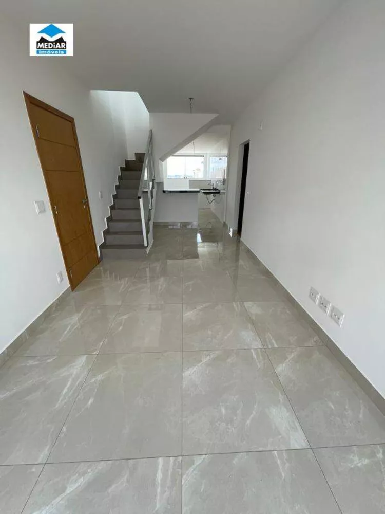 Cobertura à venda com 3 quartos, 170m² - Foto 3