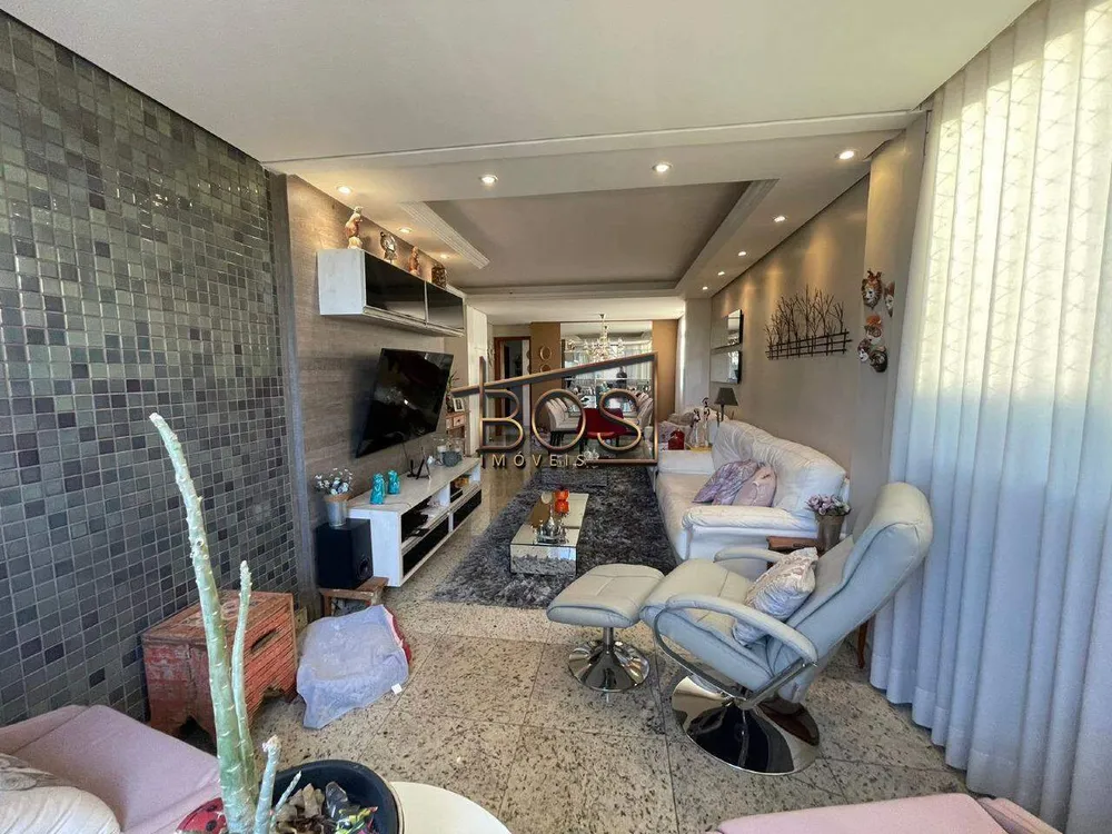 Apartamento, 3 quartos, 115 m² - Foto 1