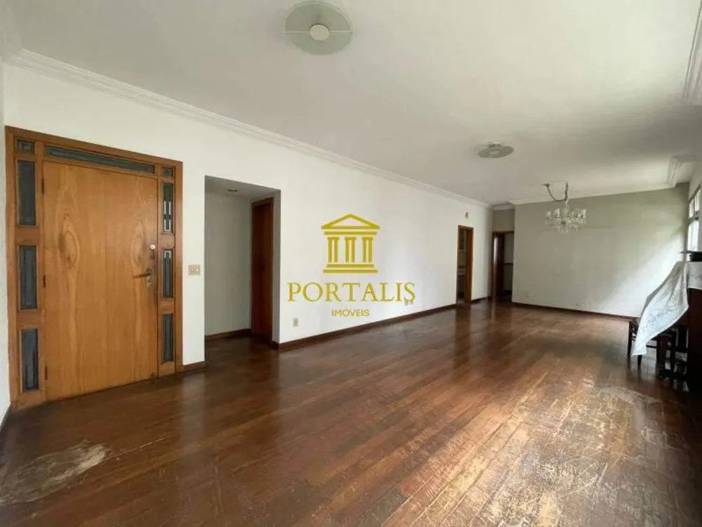 Apartamento, 4 quartos, 209 m² - Foto 2