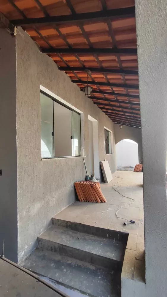 Casa à venda com 3 quartos, 360m² - Foto 3