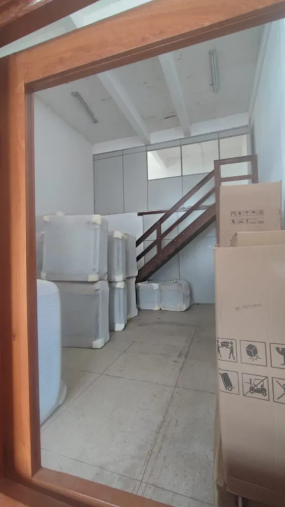 Depósito-Galpão, 94 m² - Foto 1