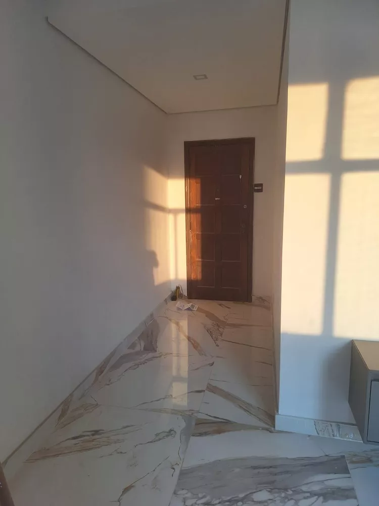 Apartamento para alugar com 3 quartos, 120m² - Foto 2