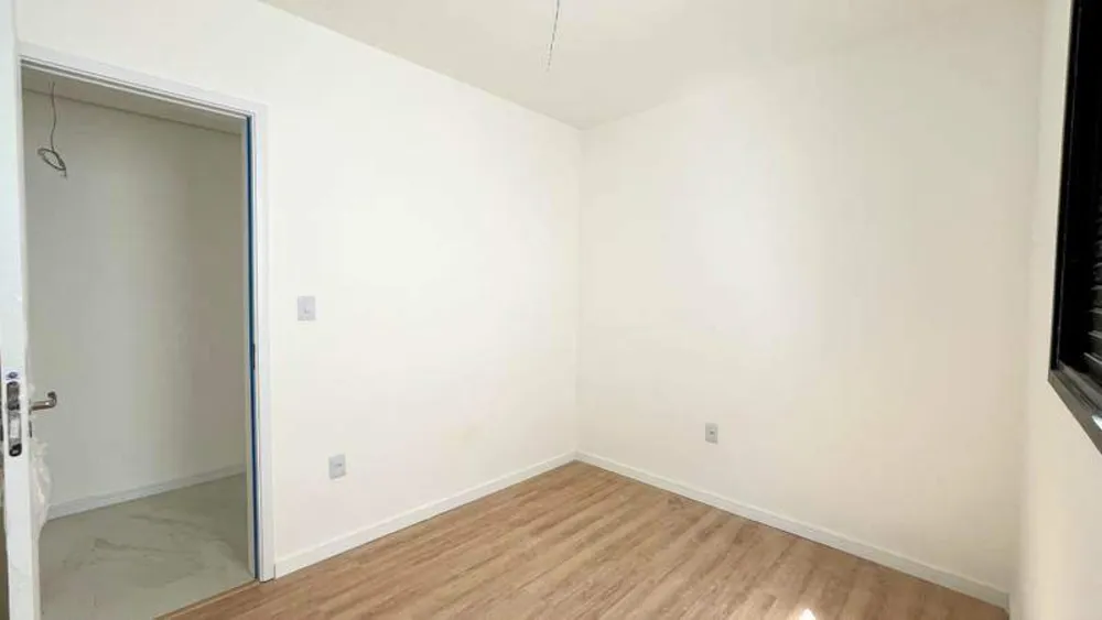Casa, 4 quartos, 210 m² - Foto 7