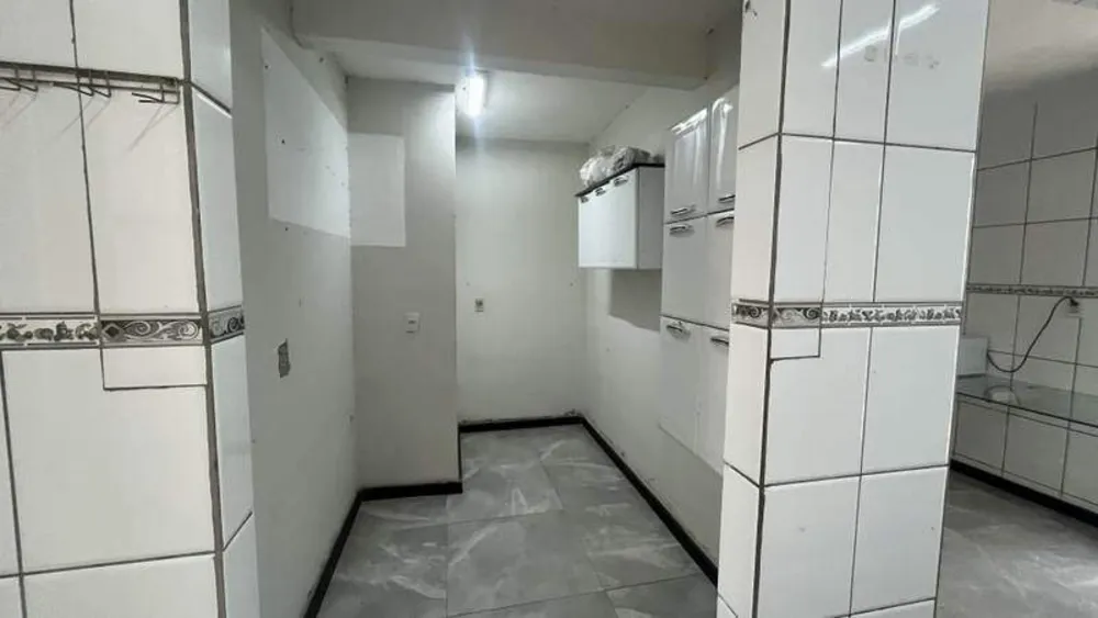 Casa, 4 quartos, 210 m² - Foto 4