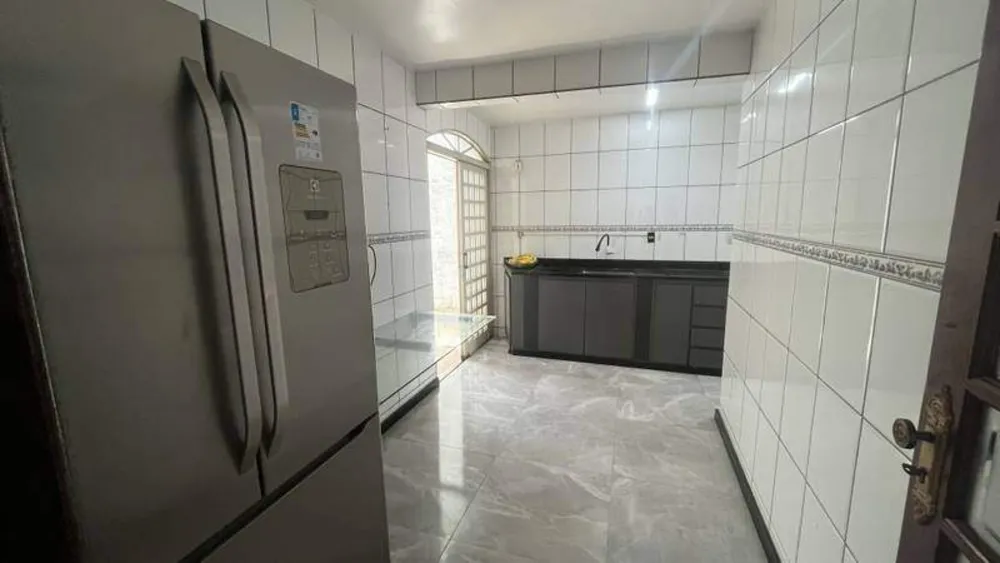Casa, 4 quartos, 210 m² - Foto 13