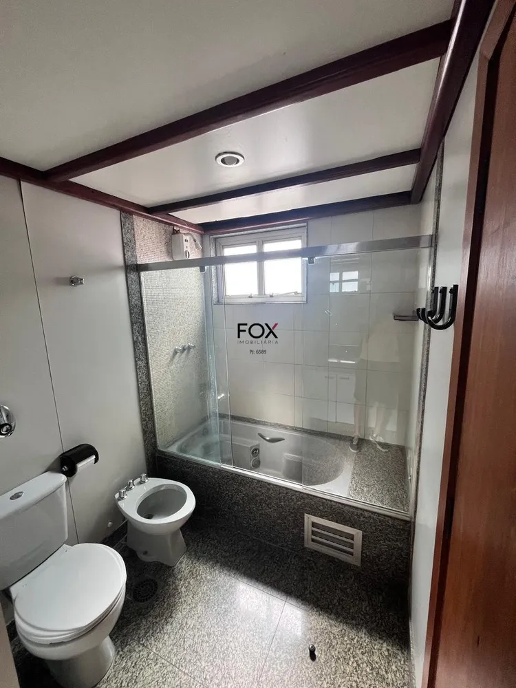 Apartamento, 4 quartos, 211 m² - Foto 2