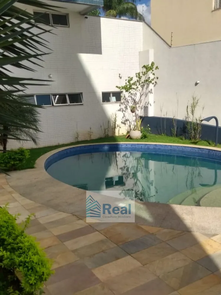 Cobertura, 3 quartos, 240 m² - Foto 3
