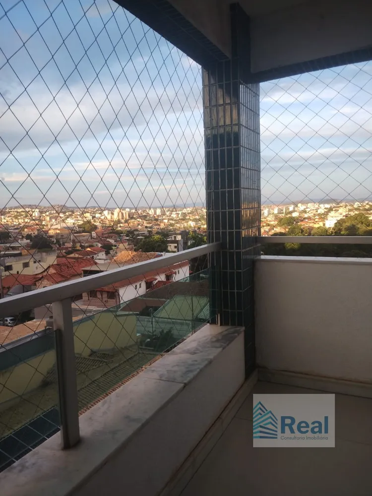 Cobertura, 3 quartos, 240 m² - Foto 8