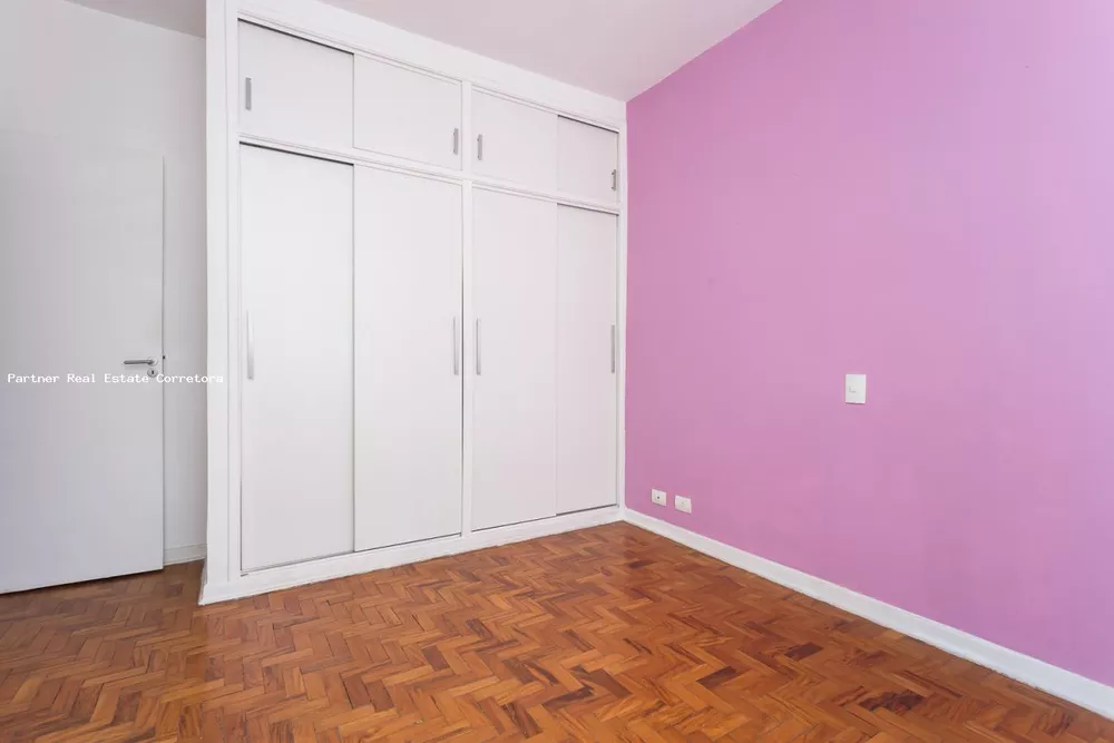 Apartamento à venda com 3 quartos, 165m² - Foto 2