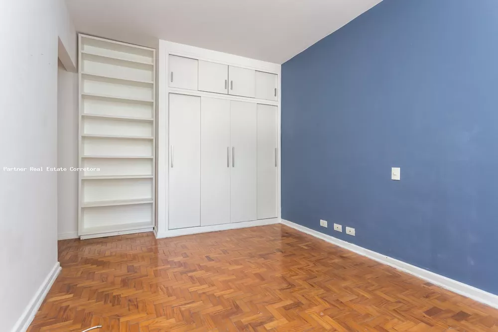 Apartamento à venda com 3 quartos, 165m² - Foto 9