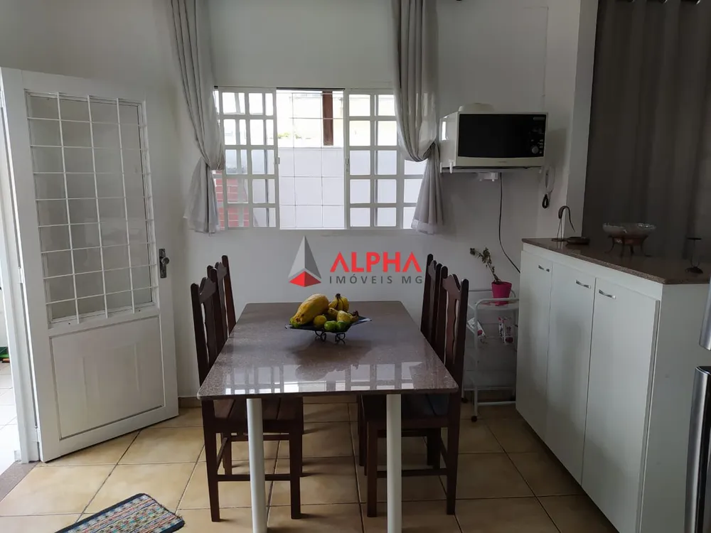 Casa, 3 quartos, 255 m² - Foto 10