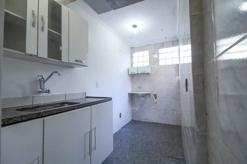 Apartamento à venda com 2 quartos, 45m² - Foto 6