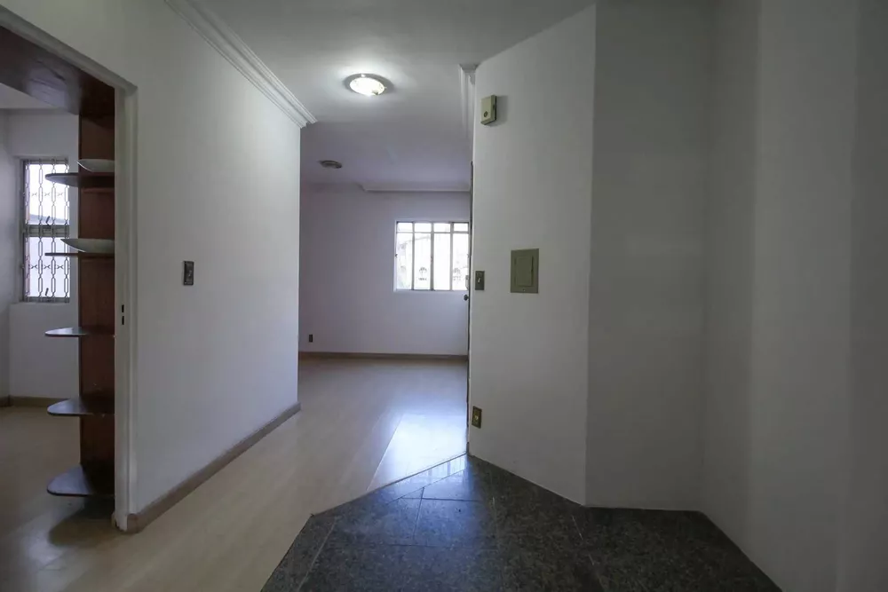 Apartamento à venda com 2 quartos, 45m² - Foto 1