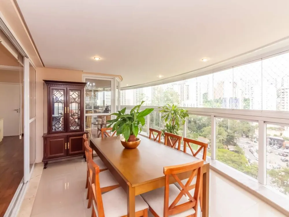 Apartamento, 4 quartos, 244 m² - Foto 4