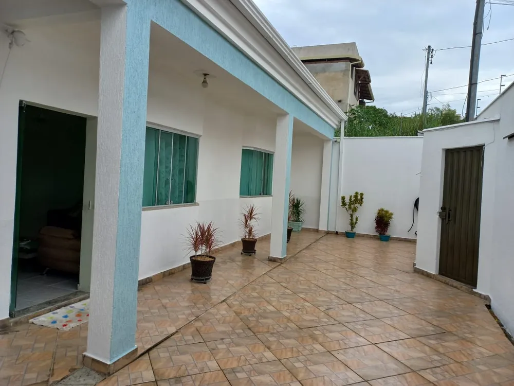 Casa, 3 quartos, 250 m² - Foto 1