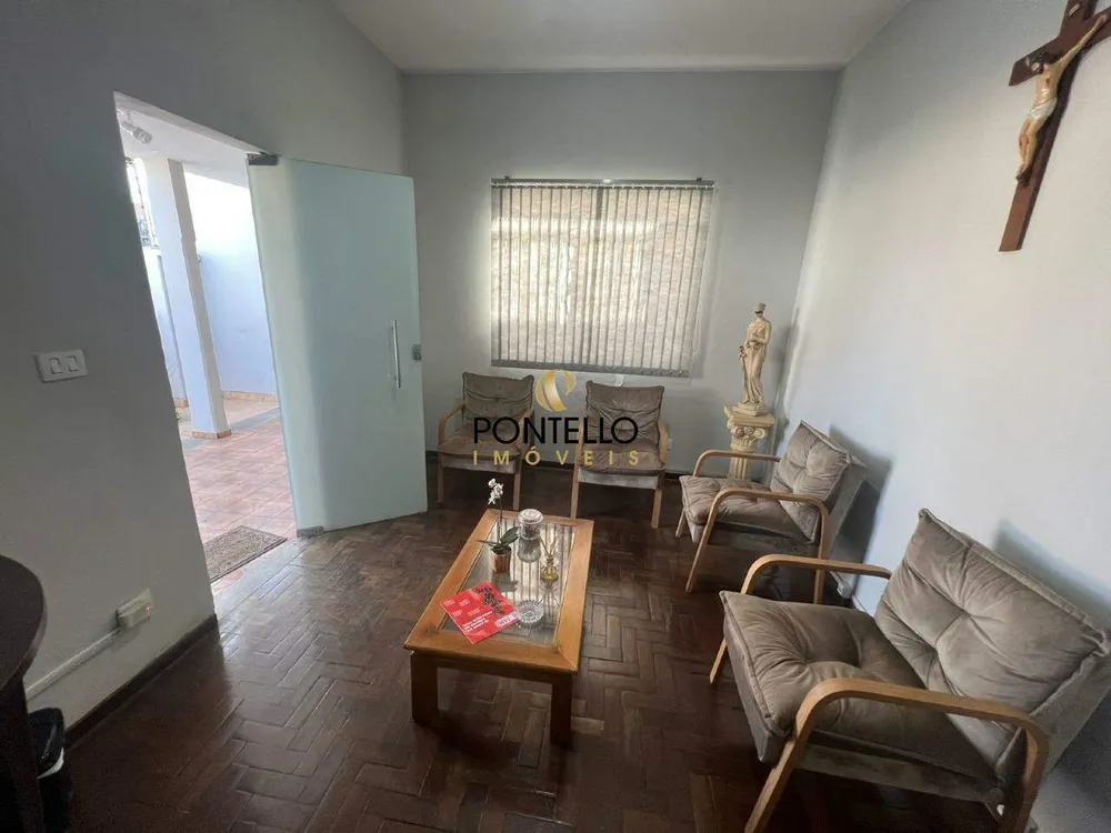 Casa, 3 quartos, 172 m² - Foto 2
