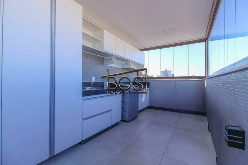 Cobertura, 3 quartos, 213 m² - Foto 4