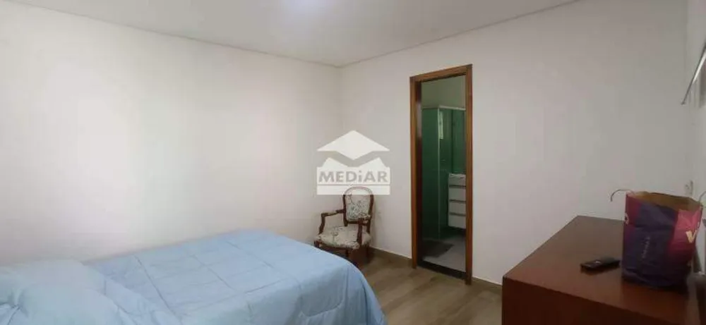 Casa, 5 quartos, 290 m² - Foto 9