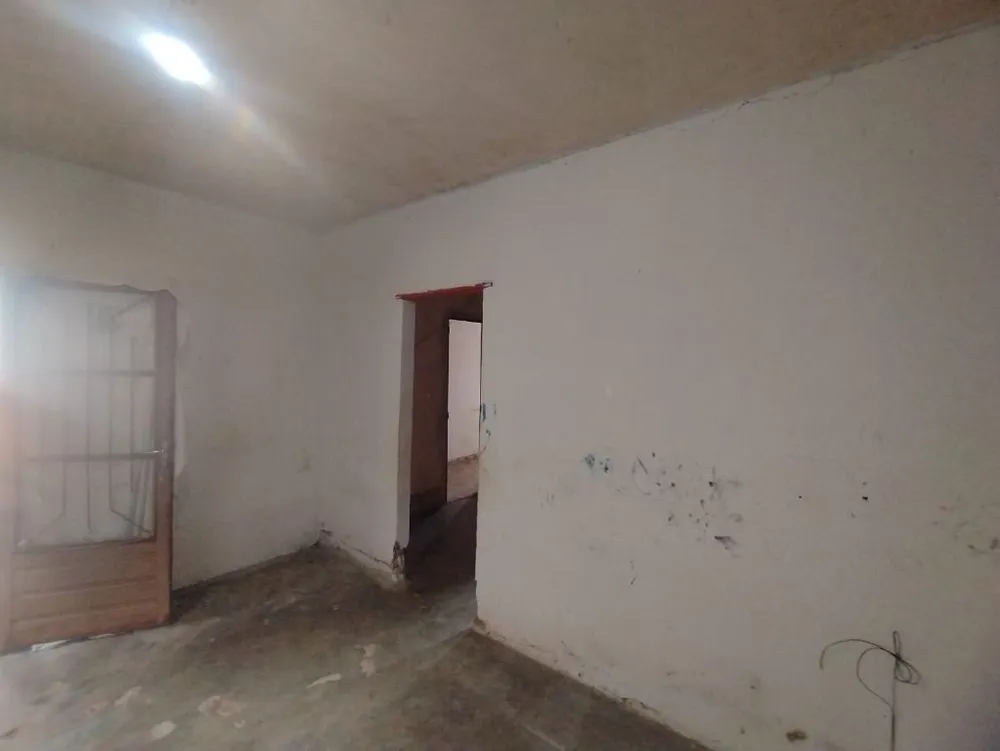 Casa, 2 quartos, 360 m² - Foto 2