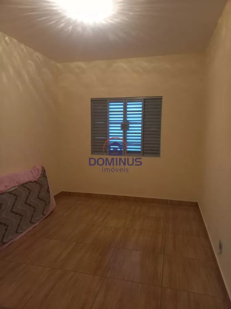 Casa à venda com 6 quartos, 300m² - Foto 11