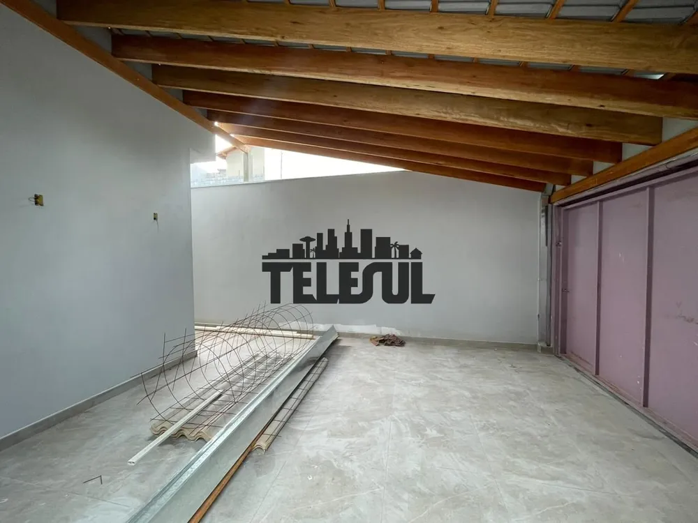 Casa, 3 quartos, 220 m² - Foto 2