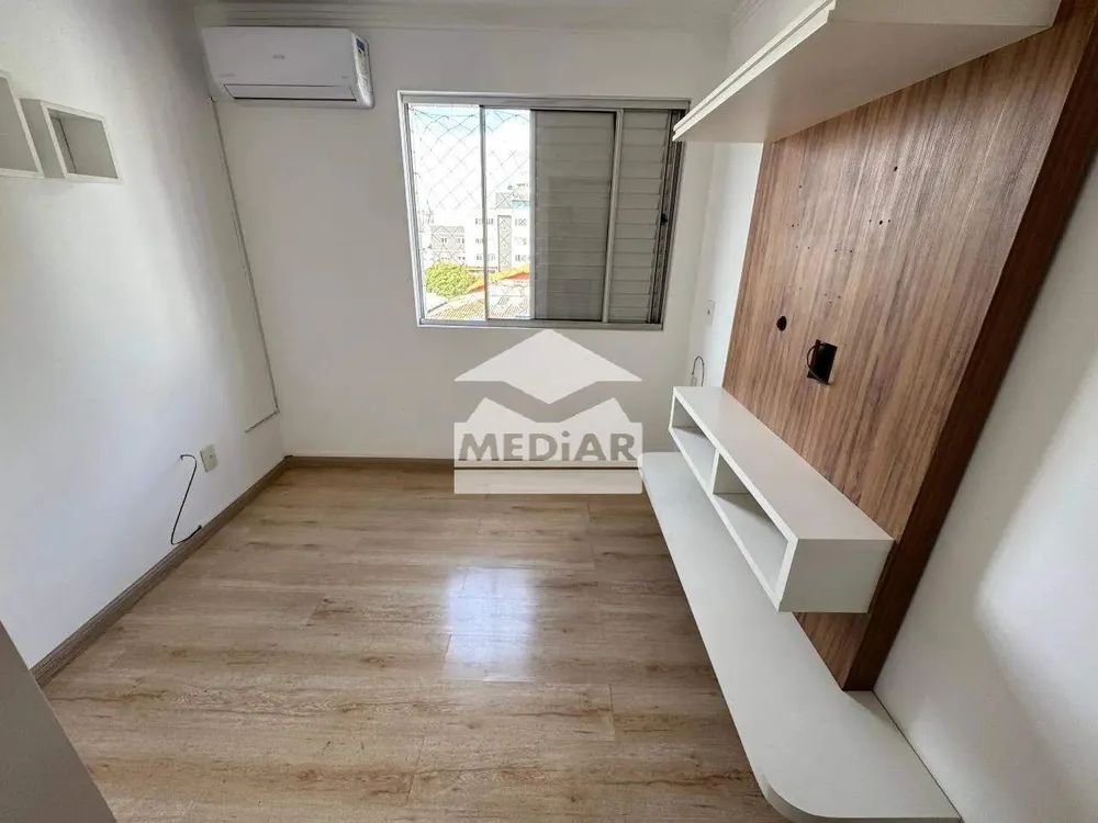 Apartamento, 3 quartos, 77 m² - Foto 2