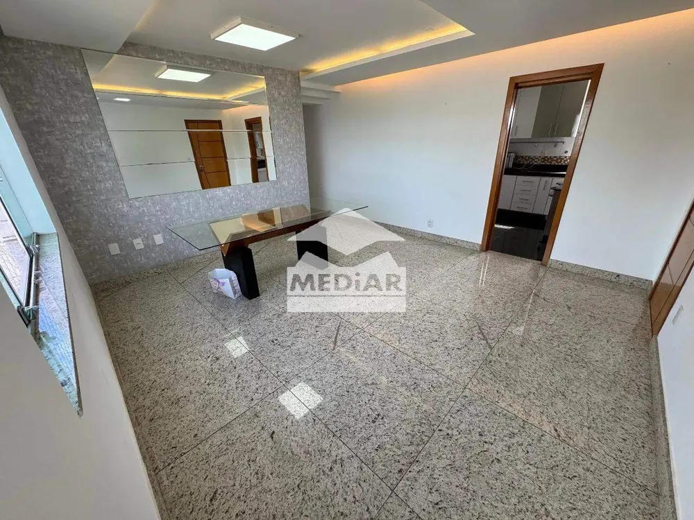 Apartamento, 3 quartos, 77 m² - Foto 3