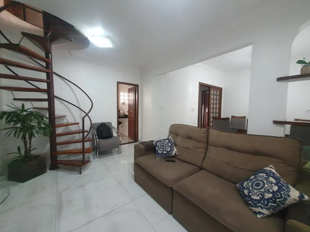 Cobertura, 3 quartos, 200 m² - Foto 1