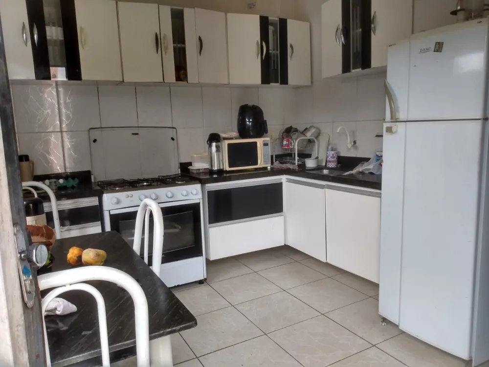 Casa, 4 quartos, 65 m² - Foto 1