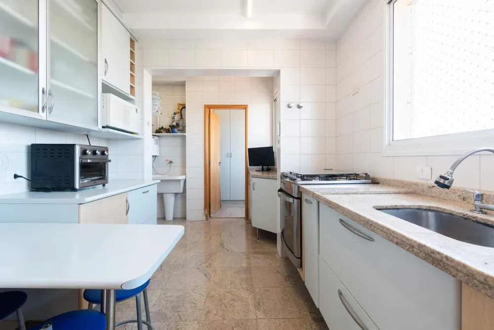 Apartamento, 3 quartos, 135 m² - Foto 2