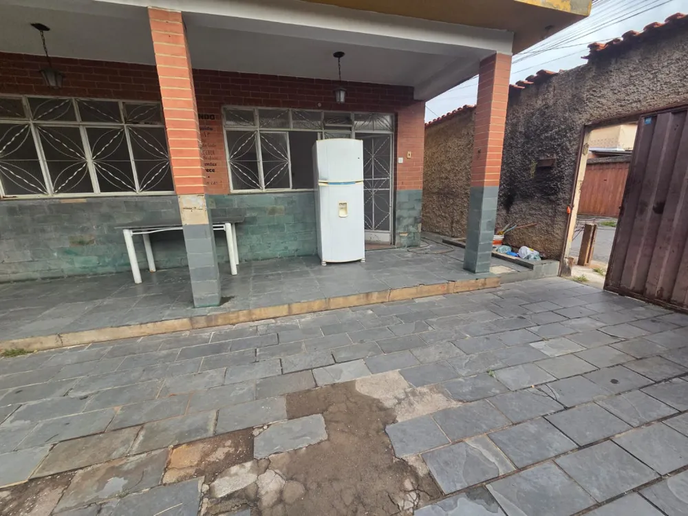Casa, 3 quartos, 200 m² - Foto 3